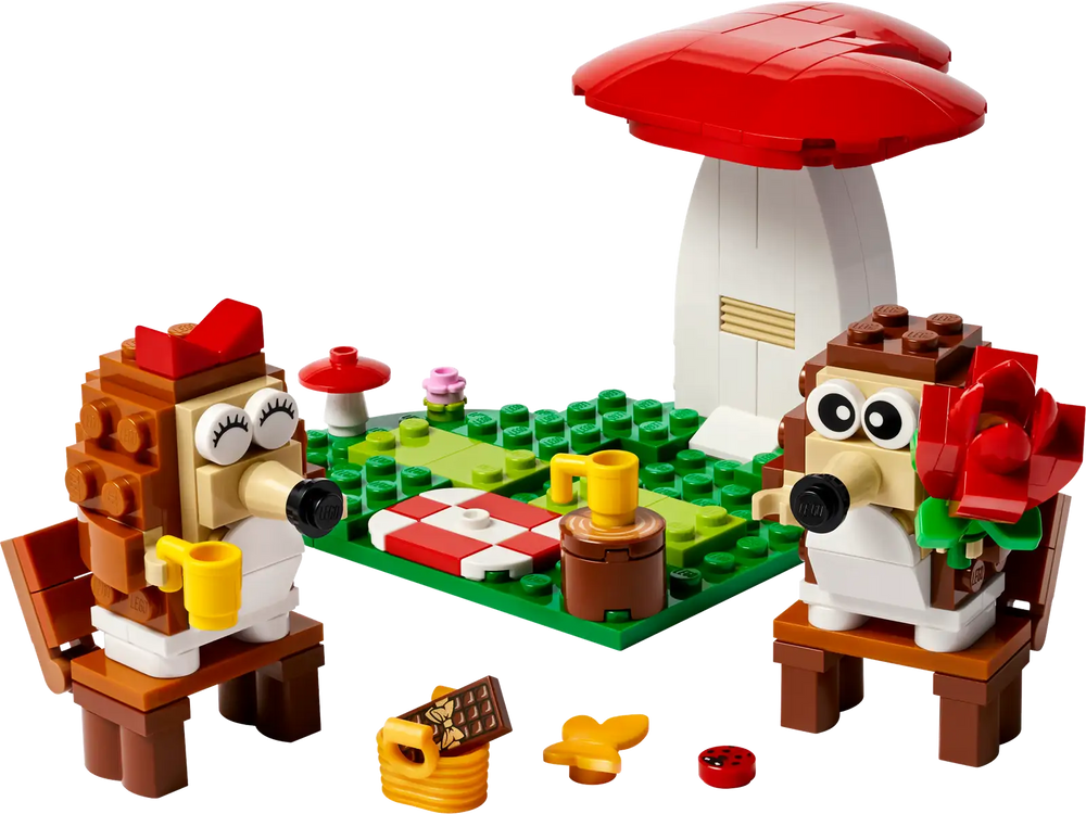 LEGO Hedgehog Picnic Date 40711