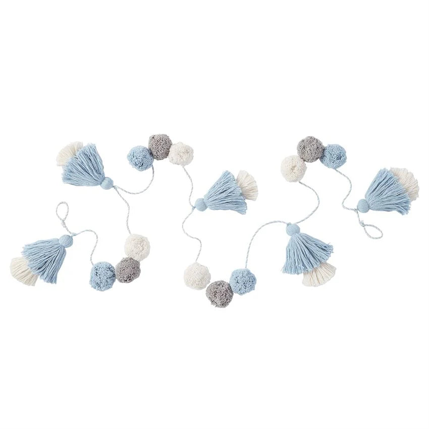 Mud Pie Pom Garland 12600046
