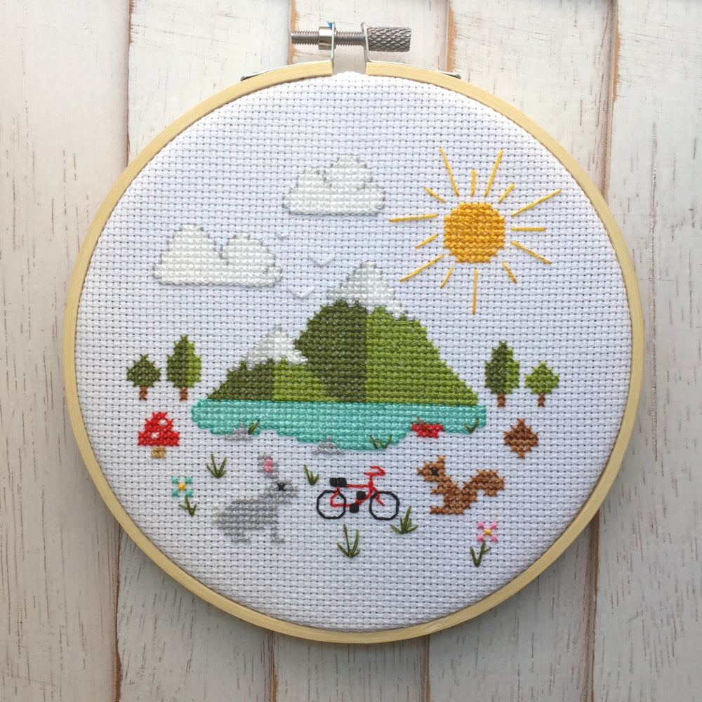 
            
                Load image into Gallery viewer, Great Outdoors Counted Cross Stitch DIY KIT
            
        